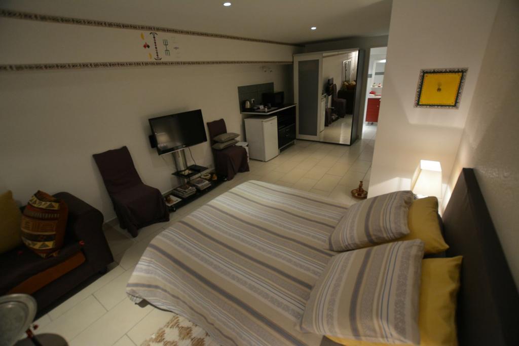 Maison D'Hotes Les Coudreaux Rueil-Malmaison Εξωτερικό φωτογραφία